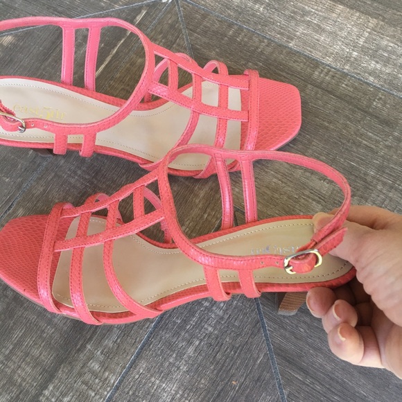 Peach East 5th Strapped Open Toe Sandals - Picture 2 of 3